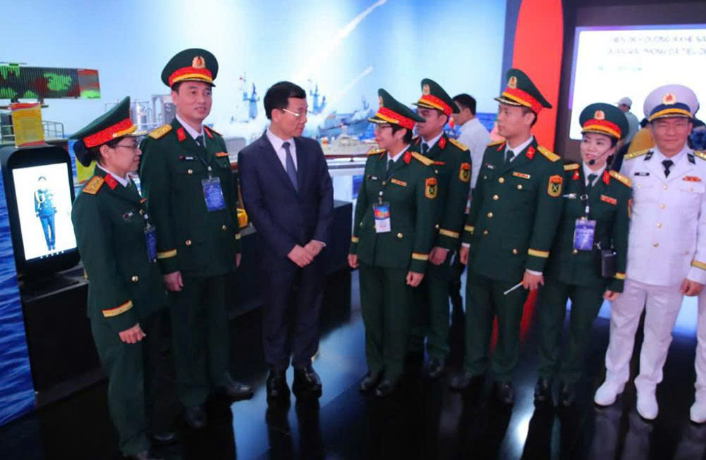 z7025550761267_8cfb9316adabd10b758ab0a2e923625b